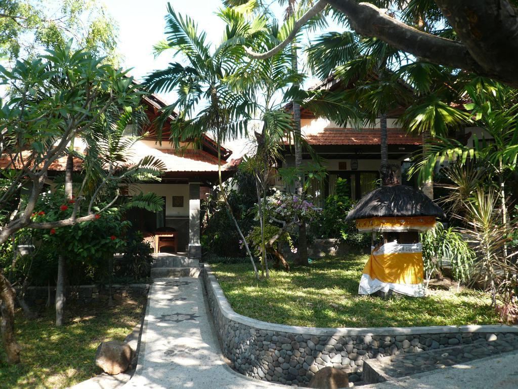 Wawa Wewe II Villas Amed Kültér fotó