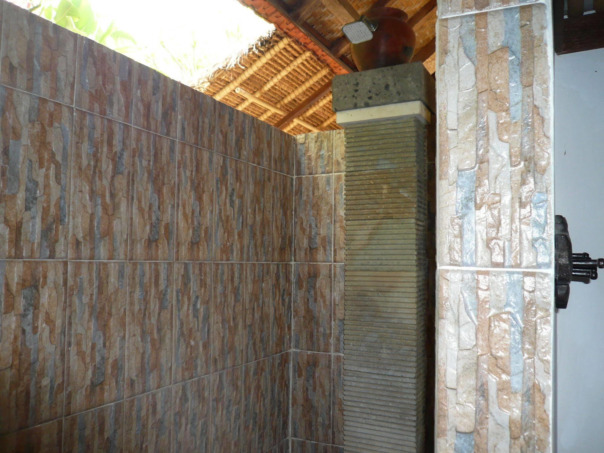 Wawa Wewe II Villas Amed Kültér fotó
