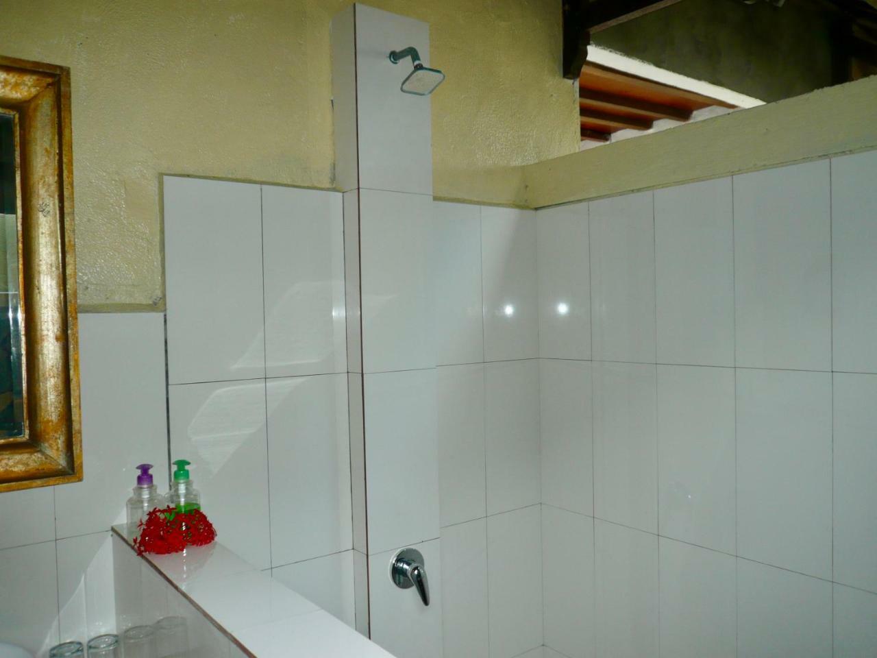 Wawa Wewe II Villas Amed Kültér fotó