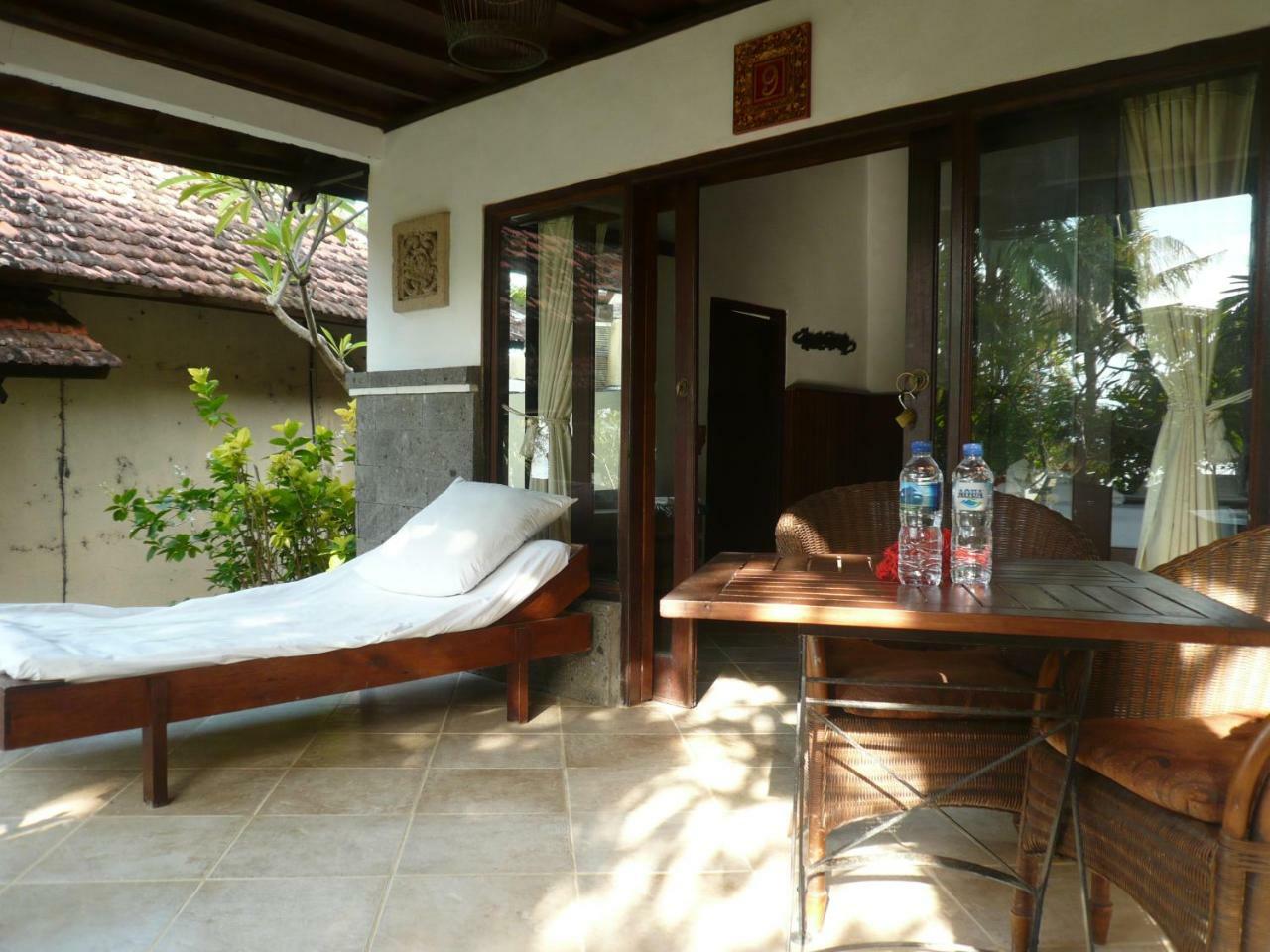 Wawa Wewe II Villas Amed Kültér fotó
